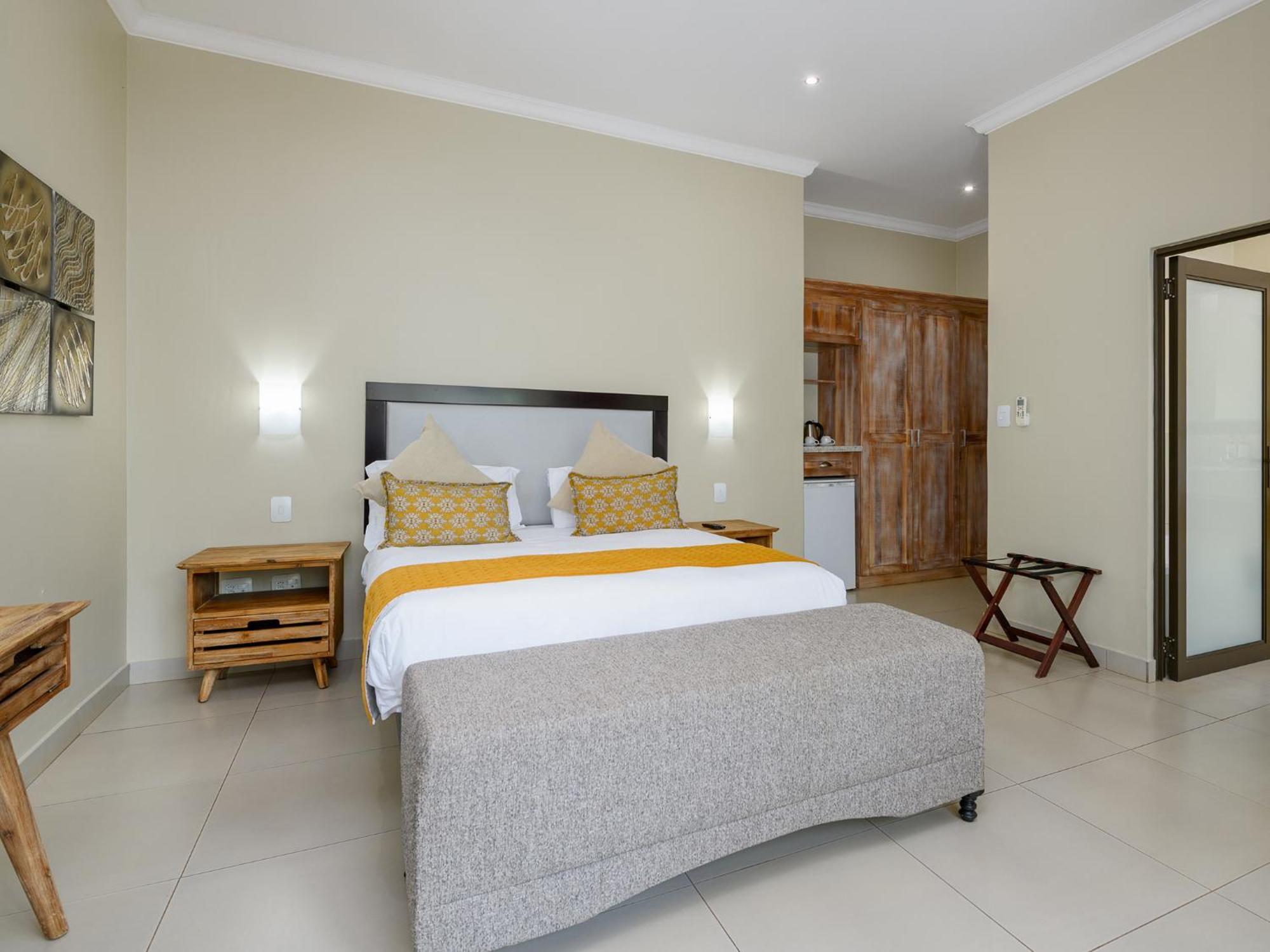 Monomotapa Village @ Legend Golf&Safari Resort Golders Green Exteriör bild
